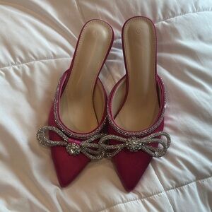 Elegant Pink Women's Mules with Rhinestone Bow